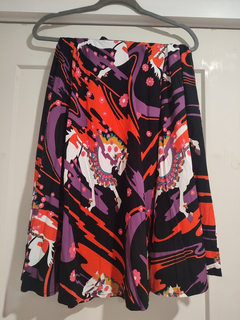 Trashy Diva Skirt - Picture 2 of 4